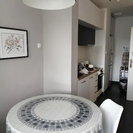 Apartament 1